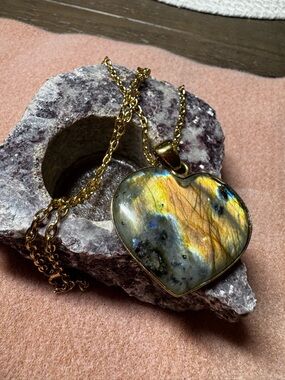 Charles Albert Alchemia Gold Labradorite Heart Pendant Necklace